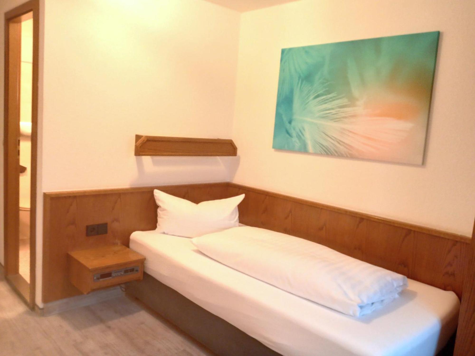 Hotel Gasthof Kreuz บาดบูเคา ภายนอก รูปภาพ
