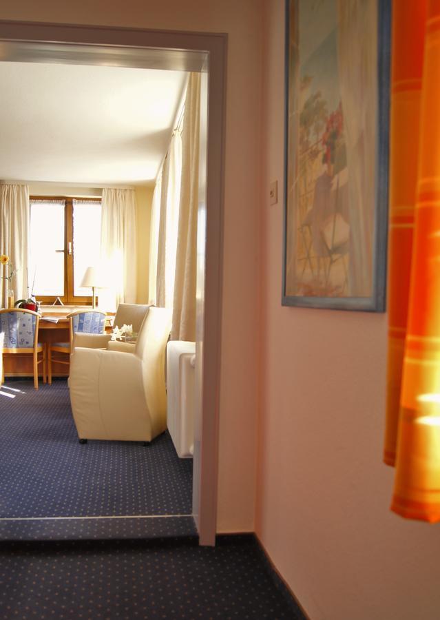 Hotel Gasthof Kreuz บาดบูเคา ภายนอก รูปภาพ