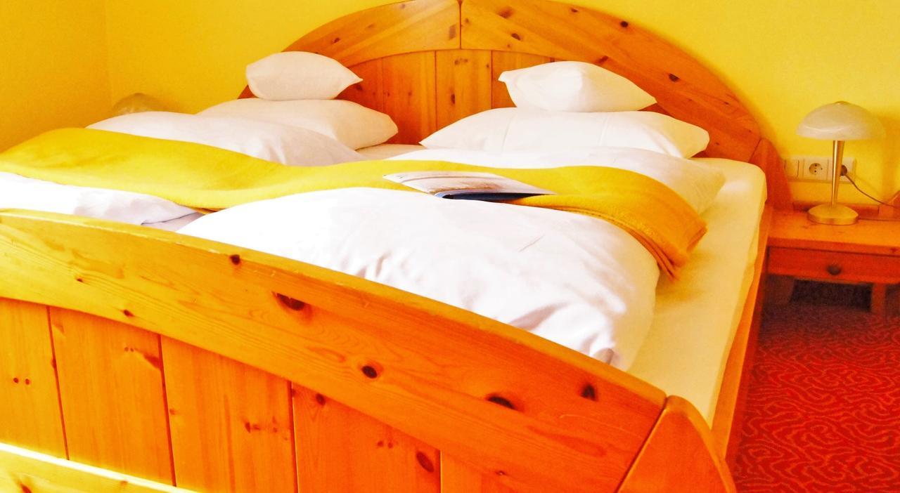 Hotel Gasthof Kreuz บาดบูเคา ภายนอก รูปภาพ